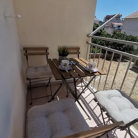 Daire Marina Pavic *