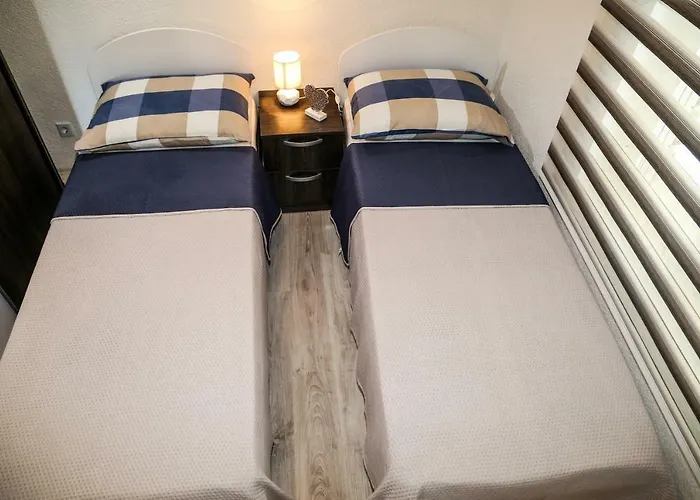 아파트 Marina Pavic *